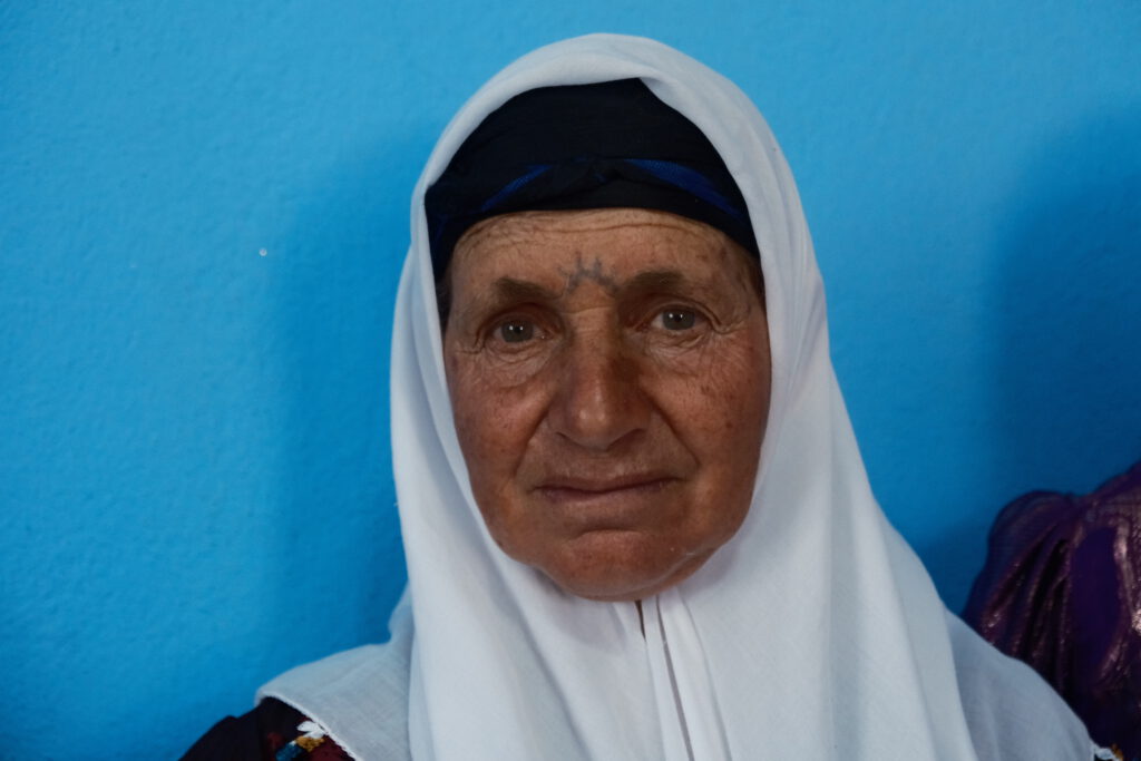 traditional Deq on Kurdish woman in Qerejdax